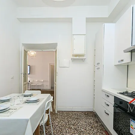 Apartman Giglio House By Ml White House Genova